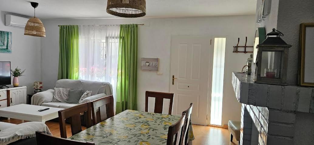 Casa De 5 Habitaciones Hasta 9 Plazas, La Casilla En Durcal, Granada Eksteriør bilde